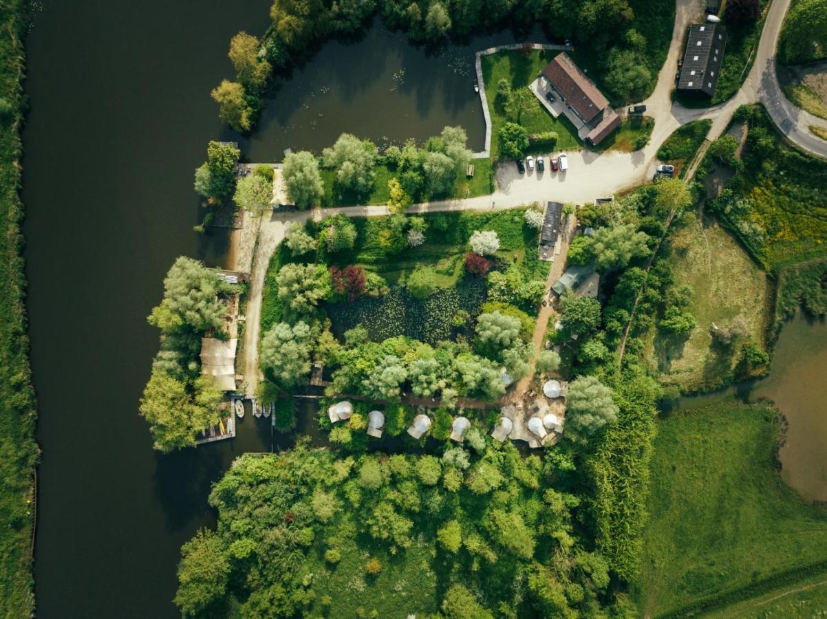 Rostig Hotel Kedichem Buitenkant foto